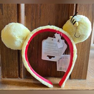 Disney Parks Winnie the Pooh My Favorite Day Bee Ears Headband Epcot UK NEW